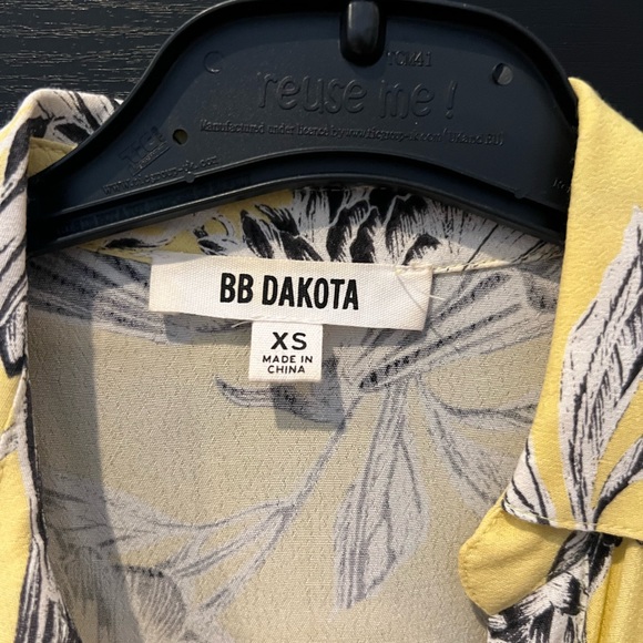 BB Dakota Floral Romper - Picture 5 of 5